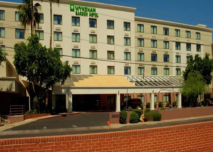Wyndham Garden Midtown Hotel Phoenix