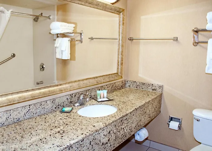 Wyndham Garden Midtown Phoenix