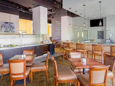 Hotel Wyndham Garden Midtown
