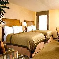 Hotel Wyndham Garden Midtown 3*