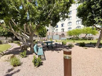Hotel Wyndham Garden Midtown 3*