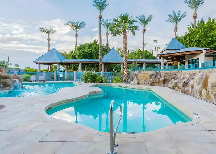 Hotel Wyndham Garden Midtown Phoenix
